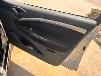 Veículo de Sucata citroen c5 berlina exclusive do ano 2001 alimentado 4hxdw12ted4fap