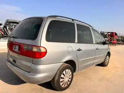 Scrapping Vehicle ford galaxy (vx) clx of the year 2001 powered g-y5b