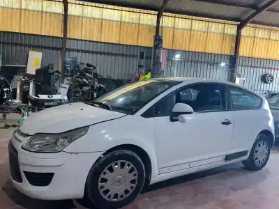 Scrapping Vehicle citroen c4 coupe collection of the year 2001 powered 9h02