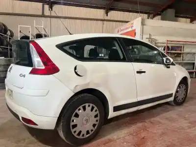 Scrapping Vehicle citroen c4 coupe collection of the year 2001 powered 9h02