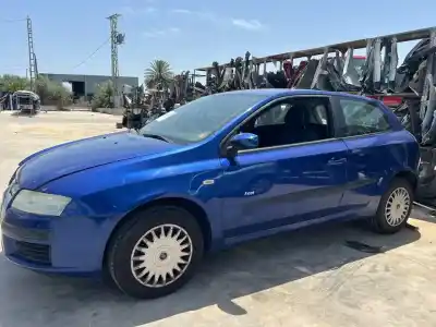 Sloopvoertuig fiat stilo multi wagon (192_) 1.9 d multijet van het jaar 2001 aangedreven 192a8000