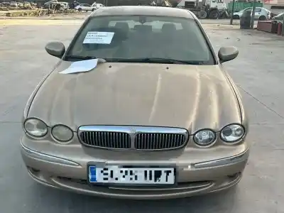 Veículo de Sucata jaguar x-type i (x400) 2.5 v6 a las 4 ruedas do ano 2001 alimentado 