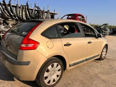 Veículo de Sucata citroen c4 berlina collection do ano 2001 alimentado nfu