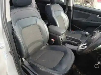 Veículo de Sucata kia sportage basic 4x2 do ano 2014 alimentado g4kd