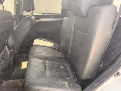 Scrapping Vehicle kia sorento emotion 4wd of the year 2010 powered 