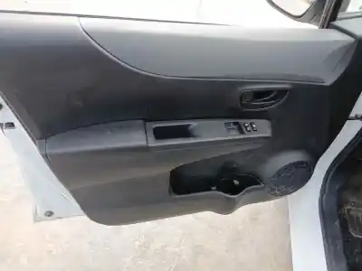 Veículo de Sucata toyota yaris active do ano 2012 alimentado 1kr