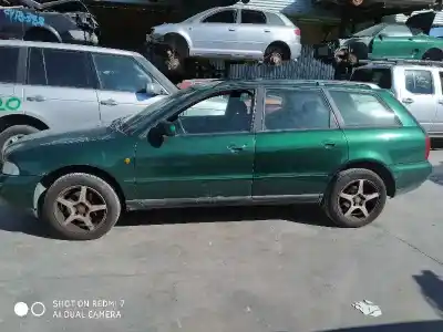 Sloopvoertuig AUDI A4 AVANT (B5)  van het jaar 2001 aangedreven D-AFN