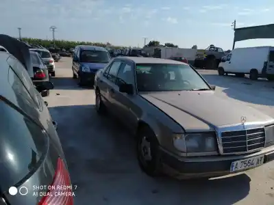 Sloopvoertuig MERCEDES-BENZ CLASE E (W124) BERLINA  van het jaar 2001 aangedreven D OM603912