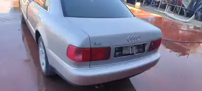 Veículo de Sucata audi a8 (d2) 2.5 tdi do ano 2001 alimentado ake