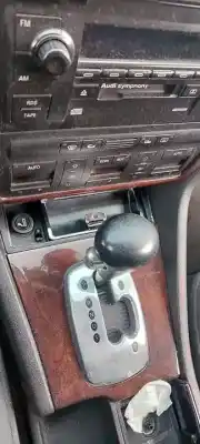 Veículo de Sucata audi a8 (d2) 2.5 tdi do ano 2001 alimentado ake