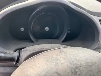 Veículo de Sucata kia sportage emotion 4x2 do ano 2001 alimentado d4fd