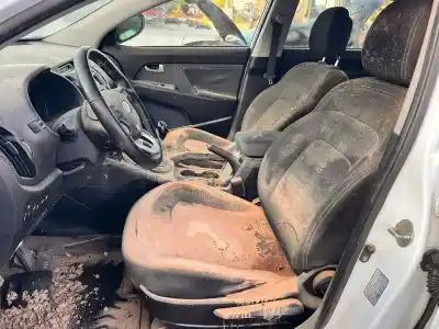 Veículo de Sucata kia sportage emotion 4x2 do ano 2001 alimentado d4fd