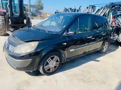 Veículo de Sucata renault scenic ii confort dynamique do ano 2001 alimentado 