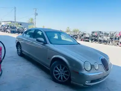 Hurda Aracı jaguar s-type 3.0 v6 24v cat yılın 2001 güçlü 