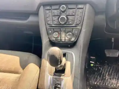Vehicul casat opel meriva b monospace (s10) 1.7 cdti (75) al anului 2010 alimentat a17dt