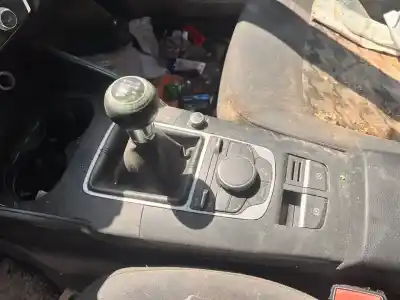 Veículo de Sucata audi a3 sportback (8va) ambiente 122 cv / 90 kw do ano 2014 alimentado czc