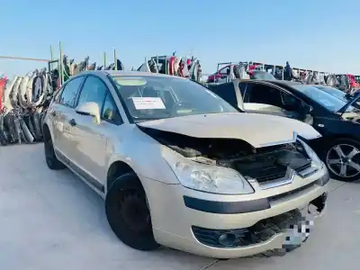 Veículo de Sucata citroen c4 berlina collection do ano 2001 alimentado 9hy