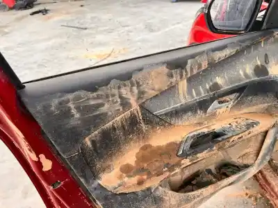 Veicolo di demolizione peugeot 3008 active dell'anno 2016 alimentato yh01