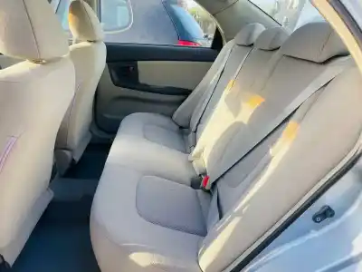 Scrapping Vehicle kia cerato i fastback (ld) 1.6 of the year 2001 powered 