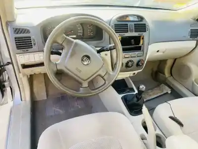 Scrapping Vehicle kia cerato i fastback (ld) 1.6 of the year 2001 powered 