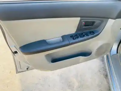 Scrapping Vehicle kia cerato i fastback (ld) 1.6 of the year 2001 powered 