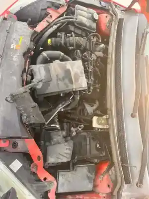 Veículo de Sucata ford focus berlina (cap) ambiente (d) do ano 2006 alimentado 