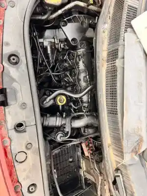 Scrapping Vehicle renault scenic ii confort dynamique of the year 2001 powered f9q812