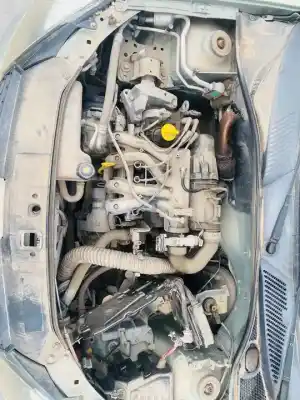 Здавання транспортного засобу renault clio ii fase ii (b/cb0) pack authentique 58 cv / 43 kw року 2001 потужний d7f726