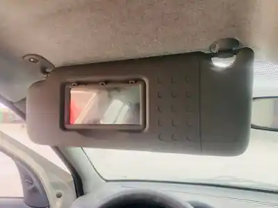 Здавання транспортного засобу renault clio ii fase ii (b/cb0) pack authentique 58 cv / 43 kw року 2001 потужний d7f726