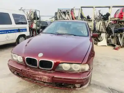 Veículo de Sucata bmw serie 5 berlina (e39) 530d exclusive do ano 2001 alimentado 306d1