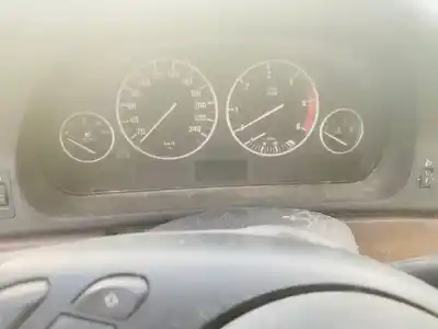 Veículo de Sucata bmw serie 5 berlina (e39) 530d exclusive do ano 2001 alimentado 306d1