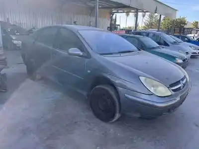 Veículo de Sucata citroen c5 berlina 2.0 hdi magic do ano 2003 alimentado 