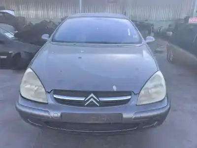 Veículo de Sucata citroen c5 berlina 2.0 hdi magic do ano 2003 alimentado 