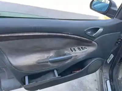 Veículo de Sucata citroen c5 berlina 2.0 hdi magic do ano 2003 alimentado 