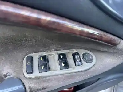 Veículo de Sucata citroen c5 berlina 2.0 hdi magic do ano 2003 alimentado 