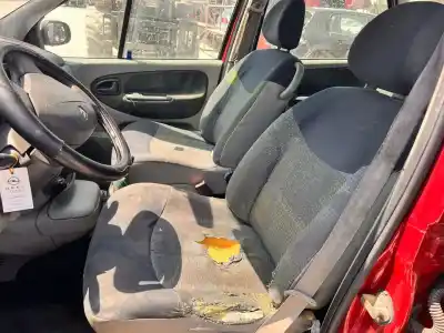 Sloopvoertuig renault scenic (ja..) 1.4 16v authentique van het jaar 2001 aangedreven [k4j714]