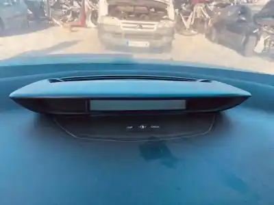 Veículo de Sucata citroen c4 berlina collection do ano 2004 alimentado 9hx