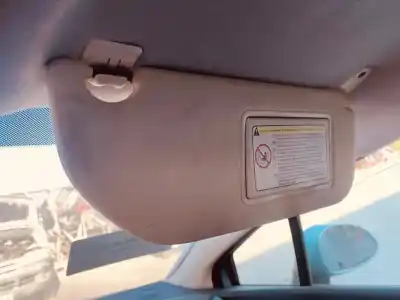 Veículo de Sucata citroen c4 berlina collection do ano 2004 alimentado 9hx