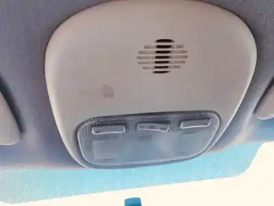 Veículo de Sucata citroen c4 berlina collection do ano 2004 alimentado 9hx