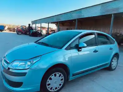 Veículo de Sucata citroen c4 berlina collection do ano 2004 alimentado 9hx