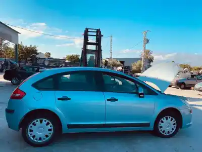 Veículo de Sucata citroen c4 berlina collection do ano 2004 alimentado 9hx