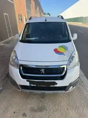 Vehículo de desguace peugeot partner kombi premium del año 2018 con motor bh02