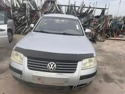 Veicolo di demolizione volkswagen passat b5.5 variant (3b6) 1.9 tdi dell'anno 2025 alimentato avb