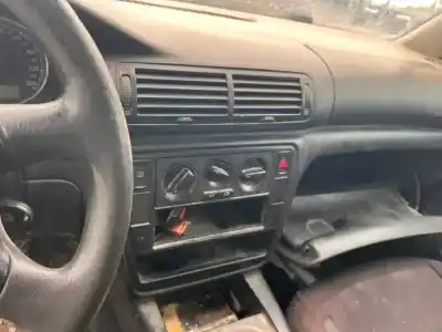 Veicolo di demolizione volkswagen passat b5.5 variant (3b6) 1.9 tdi dell'anno 2025 alimentato avb