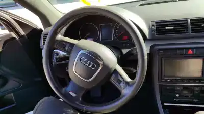 Veicolo di demolizione audi a4 berlina (8e) 2.0 tdi 16v (103kw) dell'anno 2004 alimentato bre