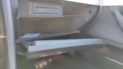 Veicolo di demolizione audi a4 berlina (8e) 2.0 tdi 16v (103kw) dell'anno 2004 alimentato bre