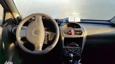 Здавання транспортного засобу opel corsa c club року 2000 потужний 