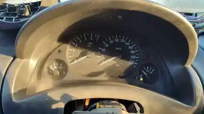 Здавання транспортного засобу opel corsa c club року 2000 потужний 