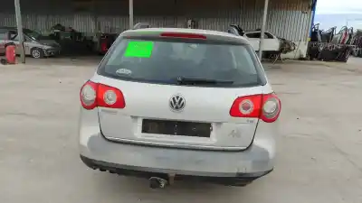 Veicolo di demolizione volkswagen passat b6 variant (3c5) 1.9 tdi dell'anno 2008 alimentato bxe