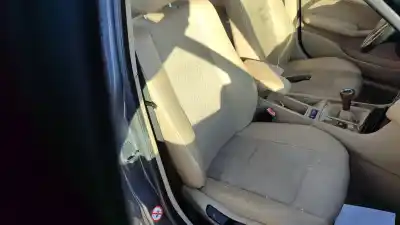 Veículo de Sucata bmw serie 3 berlina (e46) 316i do ano 2002 alimentado 19-4e-1